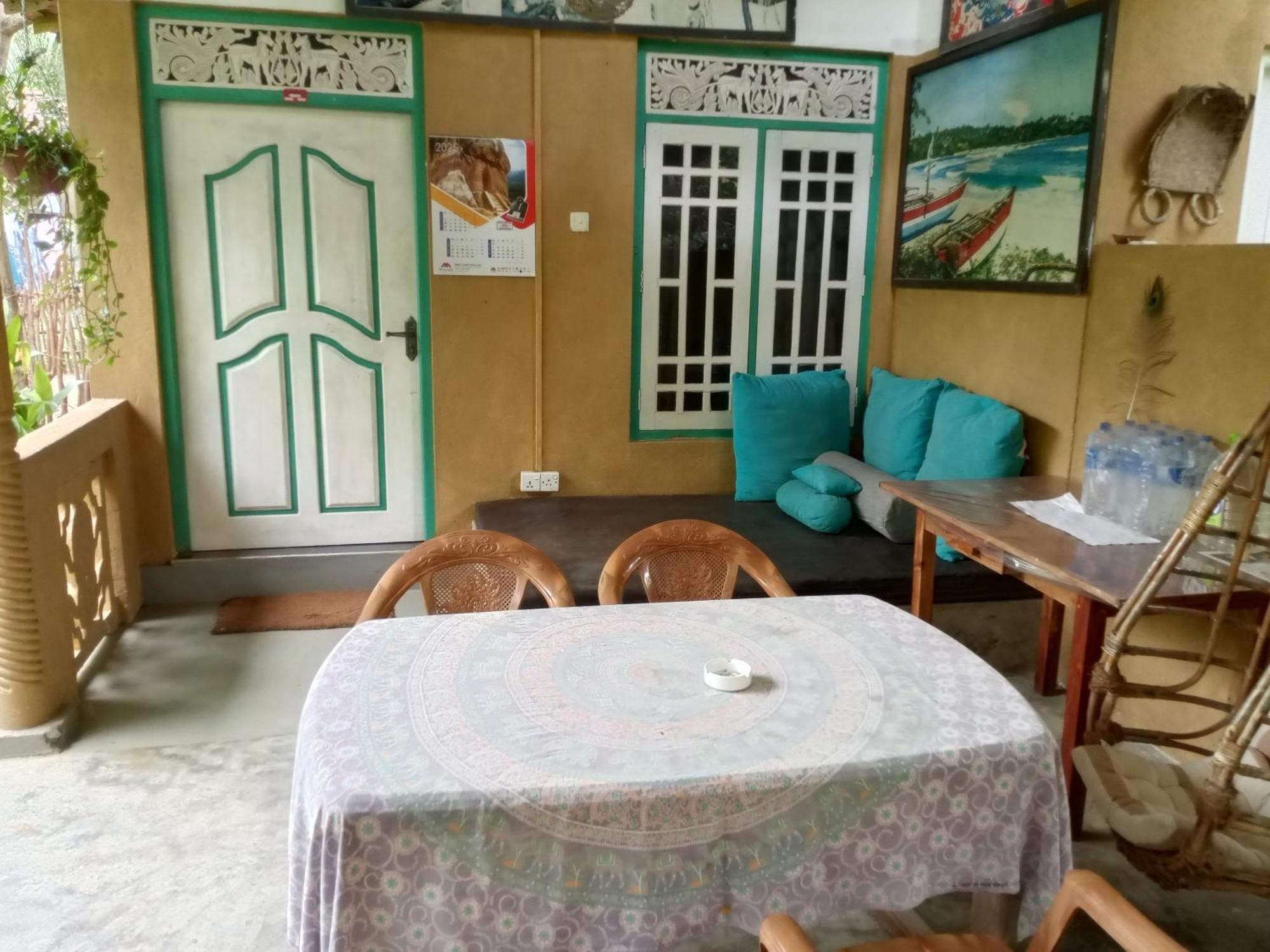 Ferienwohnung Hiriketiya Mahi Surf Dikwella Exterior foto